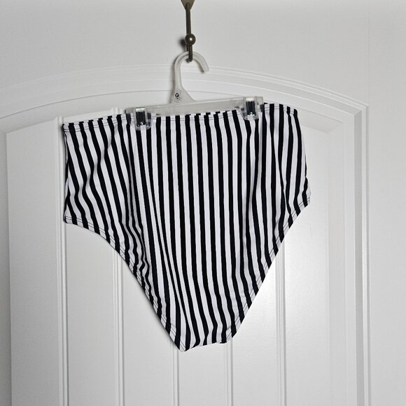 Cupshe striped High Rise Bikini Bottoms Size L - Picture 3 of 6